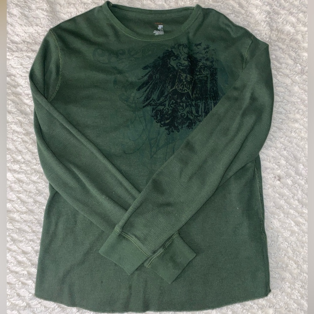 Deep Green Graphic Long-Sleeve